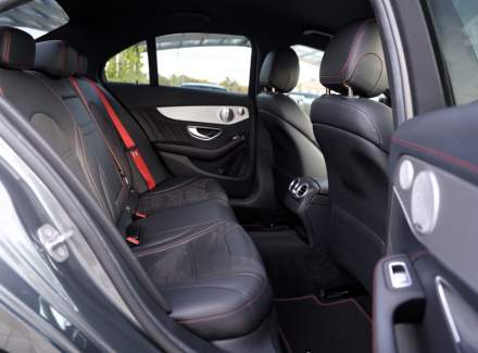 Mercedes-Benz - C-class