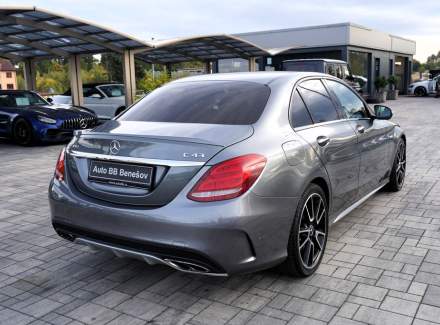 Mercedes-Benz - C-class