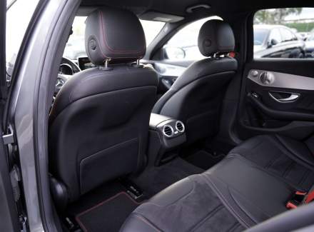 Mercedes-Benz - C-class