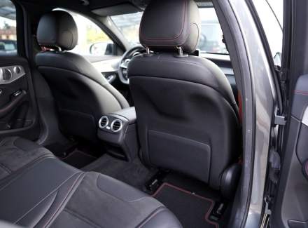 Mercedes-Benz - C-class