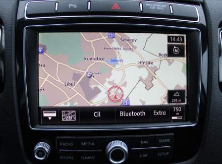 Volkswagen - Touareg