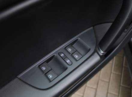 Volkswagen - Touareg