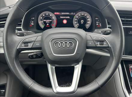 Audi - Q7
