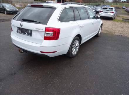 Škoda - Octavia