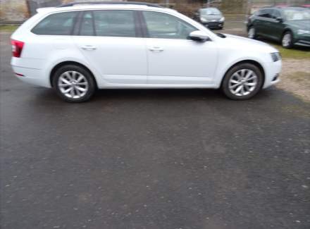 Škoda - Octavia