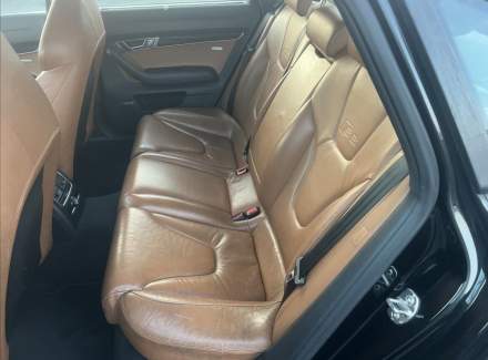 Audi - S6