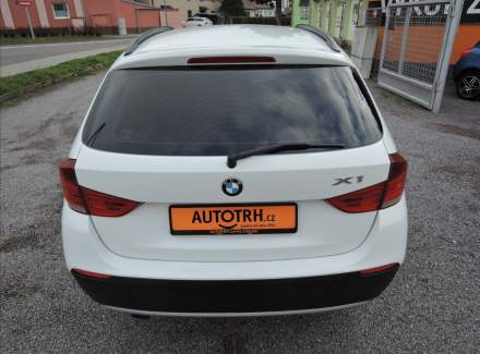 BMW - X1
