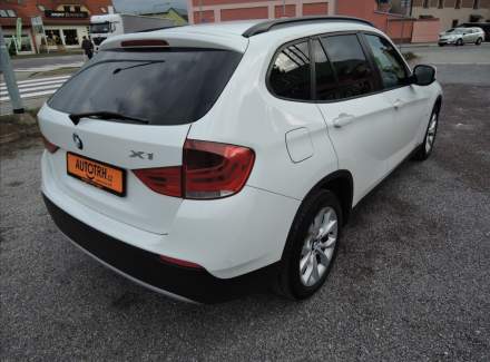 BMW - X1