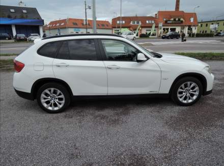 BMW - X1