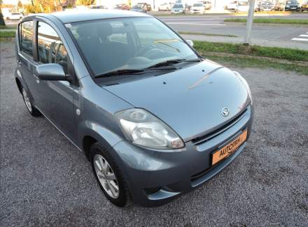 Daihatsu - Sirion