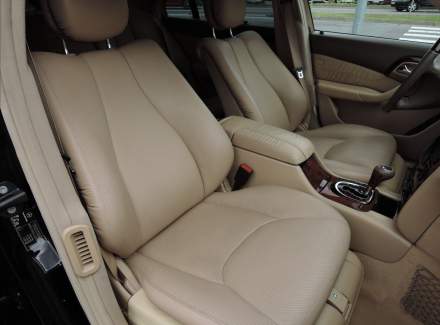 Mercedes-Benz - S-class