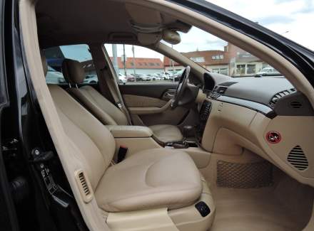 Mercedes-Benz - S-class