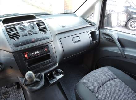 Mercedes-Benz - Vito