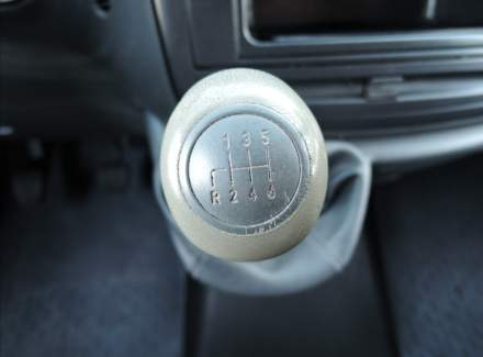 Mercedes-Benz - Vito