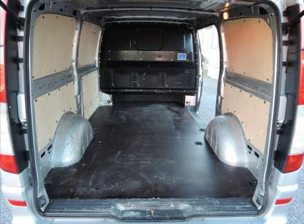 Mercedes-Benz - Vito