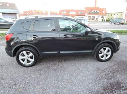 Nissan - Qashqai