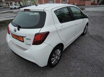 Toyota - Yaris