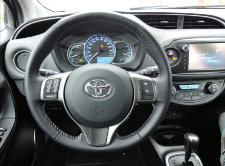 Toyota - Yaris