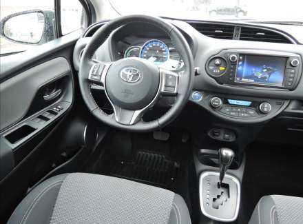 Toyota - Yaris