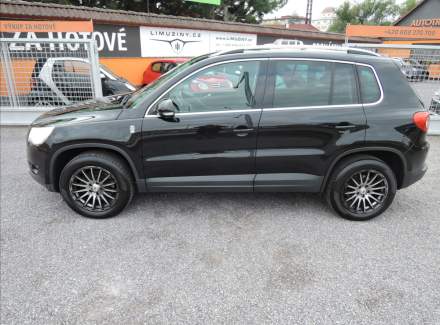Volkswagen - Tiguan