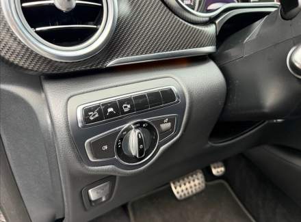 Mercedes-Benz - V-class