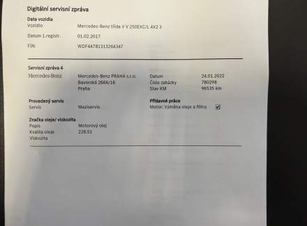 Mercedes-Benz - V-class