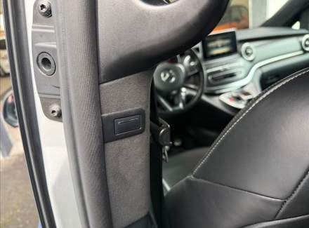 Mercedes-Benz - V-class