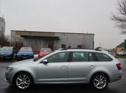Škoda - Octavia