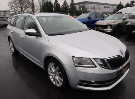 Škoda - Octavia