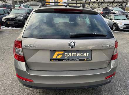 Škoda - Octavia