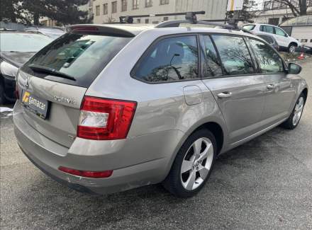 Škoda - Octavia