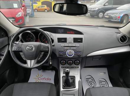 Mazda - 3