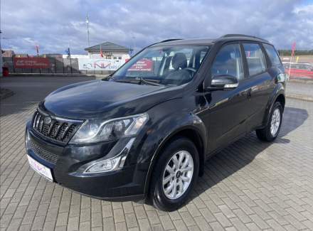 Mahindra - XUV500