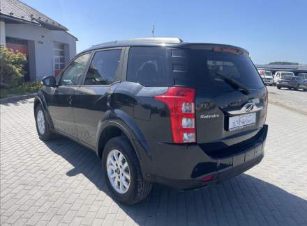 Mahindra - XUV500