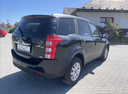 Mahindra - XUV500