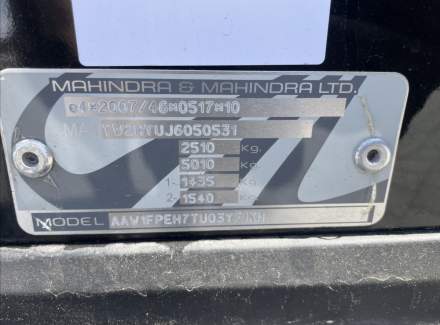 Mahindra - XUV500