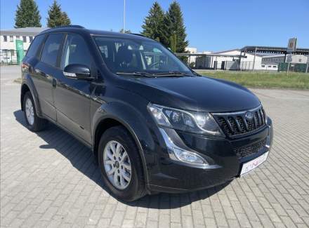 Mahindra - XUV500