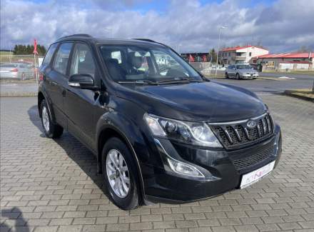 Mahindra - XUV500