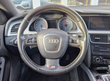 Audi - S5