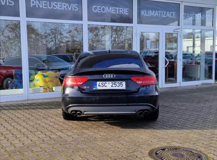 Audi - S5