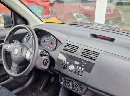 Suzuki - Swift