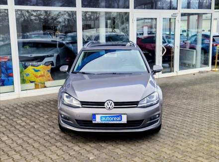 Volkswagen - Golf