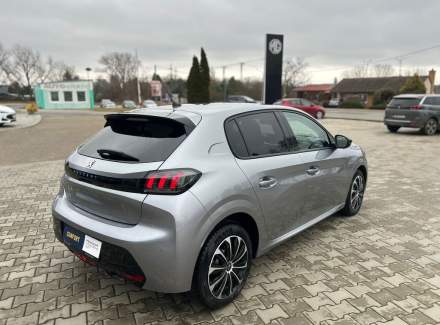 Peugeot - 208
