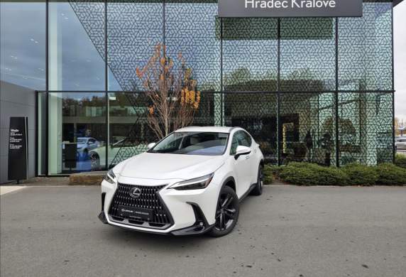 Lexus - NX