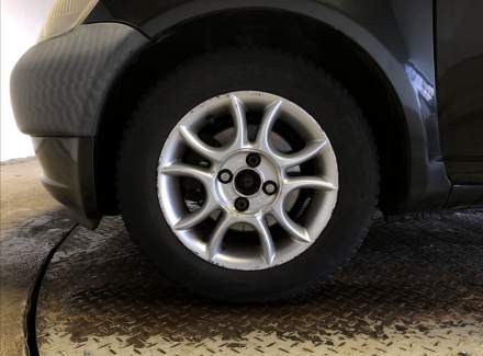 Toyota - Yaris