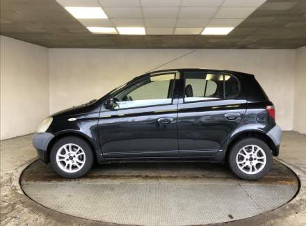 Toyota - Yaris