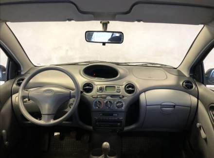 Toyota - Yaris
