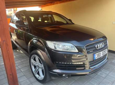 Audi - Q7