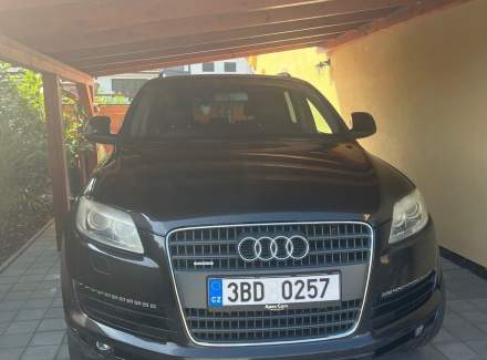 Audi - Q7