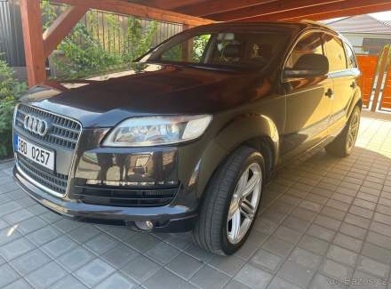Audi - Q7
